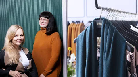 Uhanan omistajat Mira Vanttaja ja Hanna Virkamäki. 