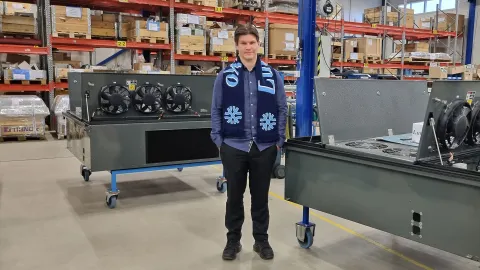 Kolmannen sukupolven yrittäjä Lauri Latvala, 32, osti Lumikkoyhtiöt juuri, kun Ukrainan sota alkoi. 